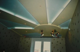 ООО "КМ-крейт" профессионально выполнит комплексный ремонт квартиры, офиса, коттеджа "под ключ"