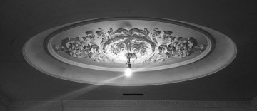 Розетка из экологичеки чистой лепнины!