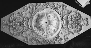 Розетка из экологичеки чистой лепнины!