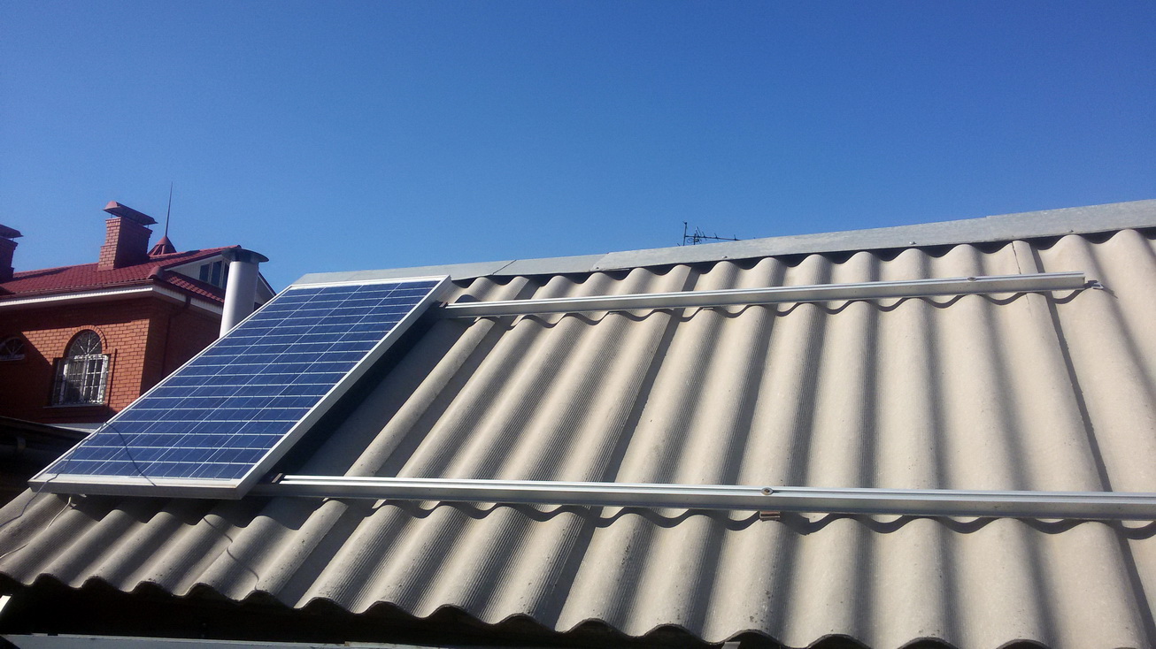 Солнечная электростанция Комплект "Дачный вариант 2+"